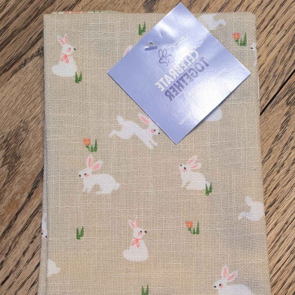 Set of 2 Spring Tea Towels with Adorable Bunny & Spring Plaid  Print NWT